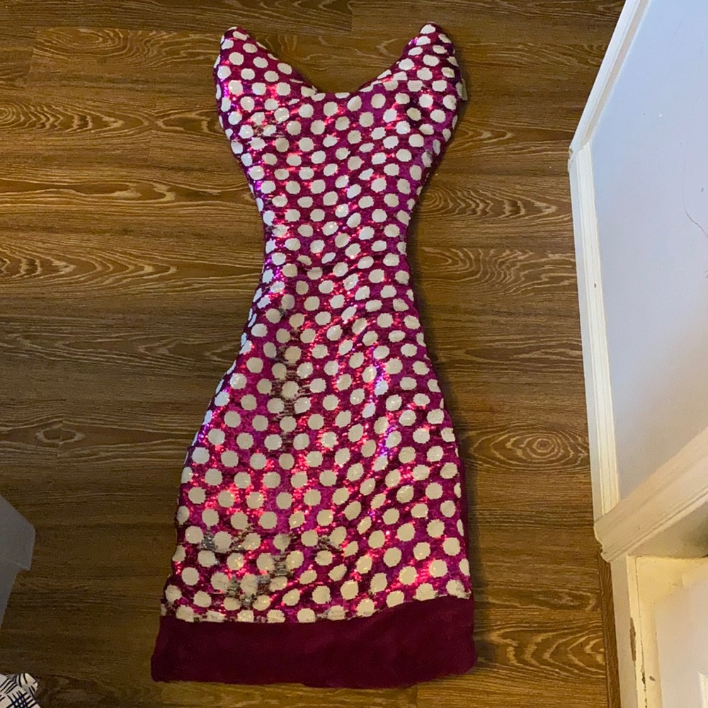 Mermaid sleeping bag. Sequence color change